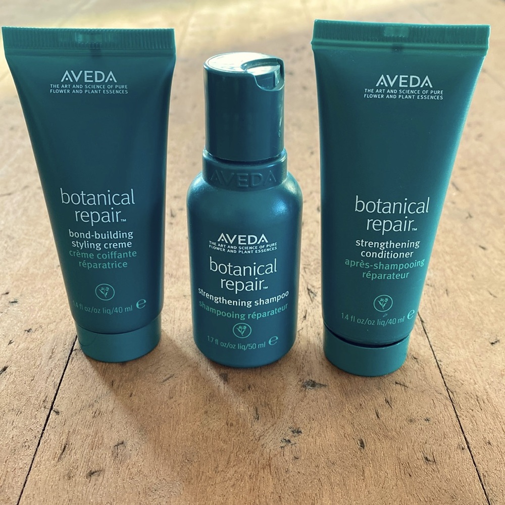 AVEDA 🌿BOTANICAL REPAIR TRAVEL SET **NEW & UNOPENED